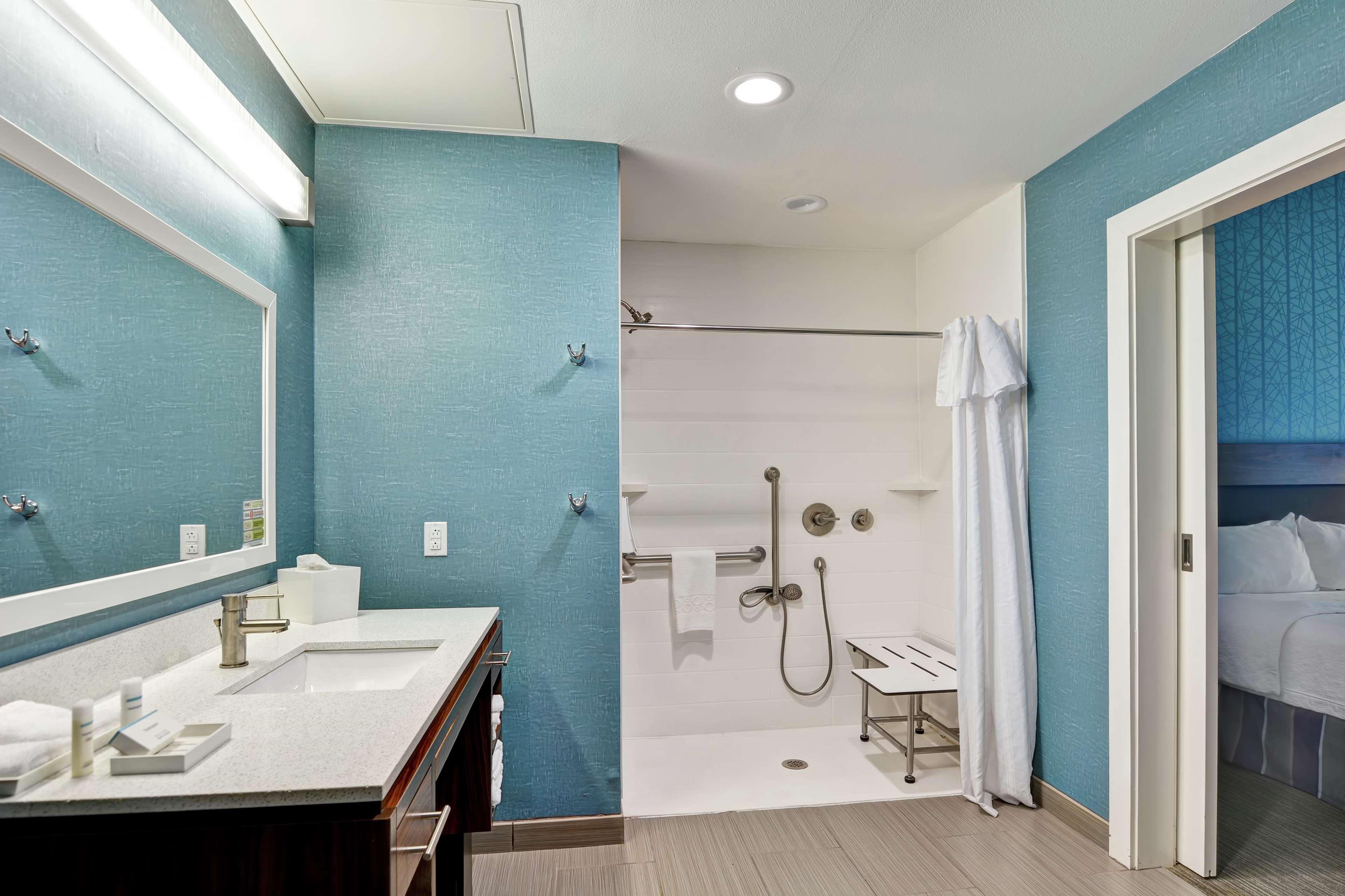 Home2 Suites Pensacola I-10 At North Davis Hwy Exteriör bild