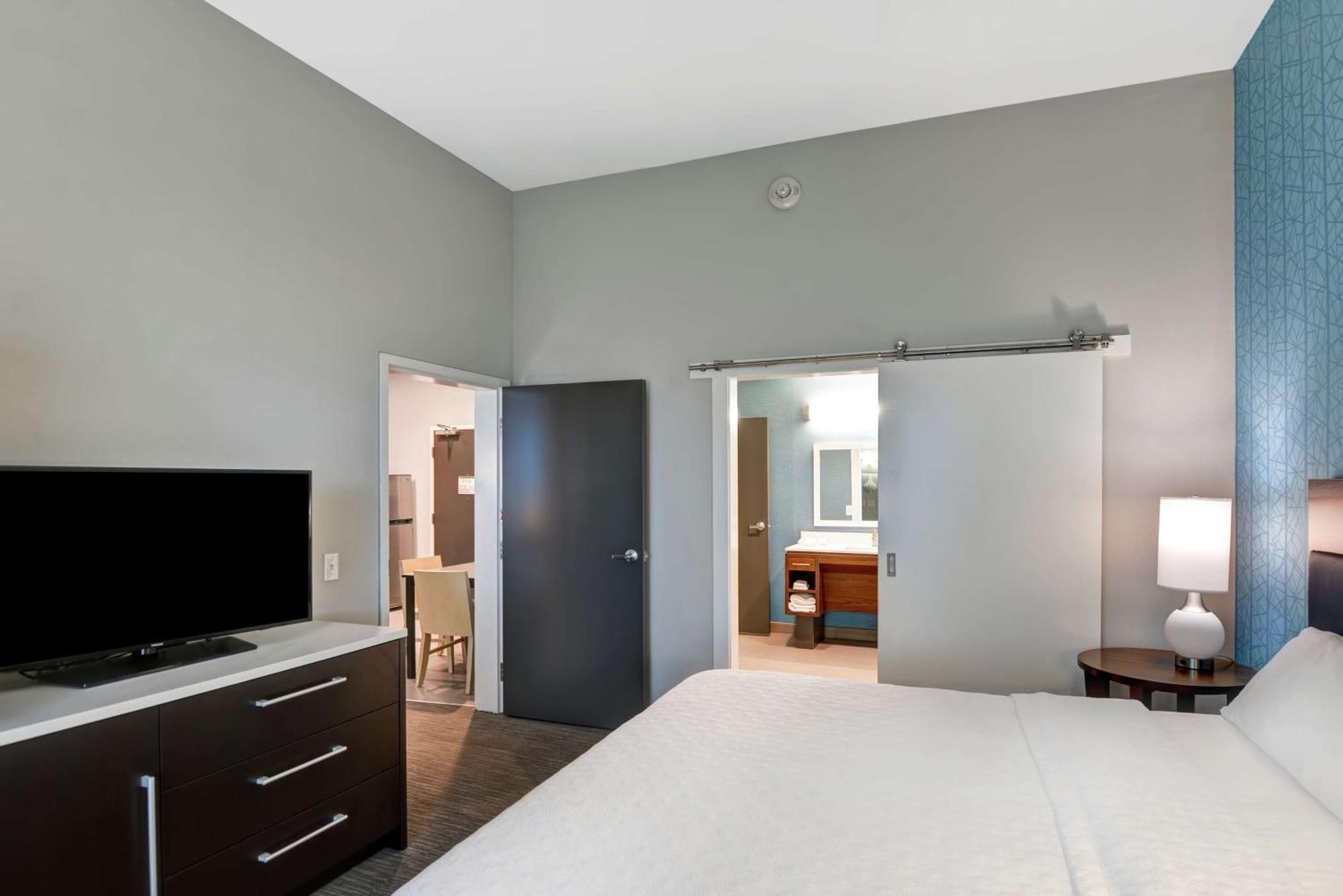 Home2 Suites Pensacola I-10 At North Davis Hwy Exteriör bild