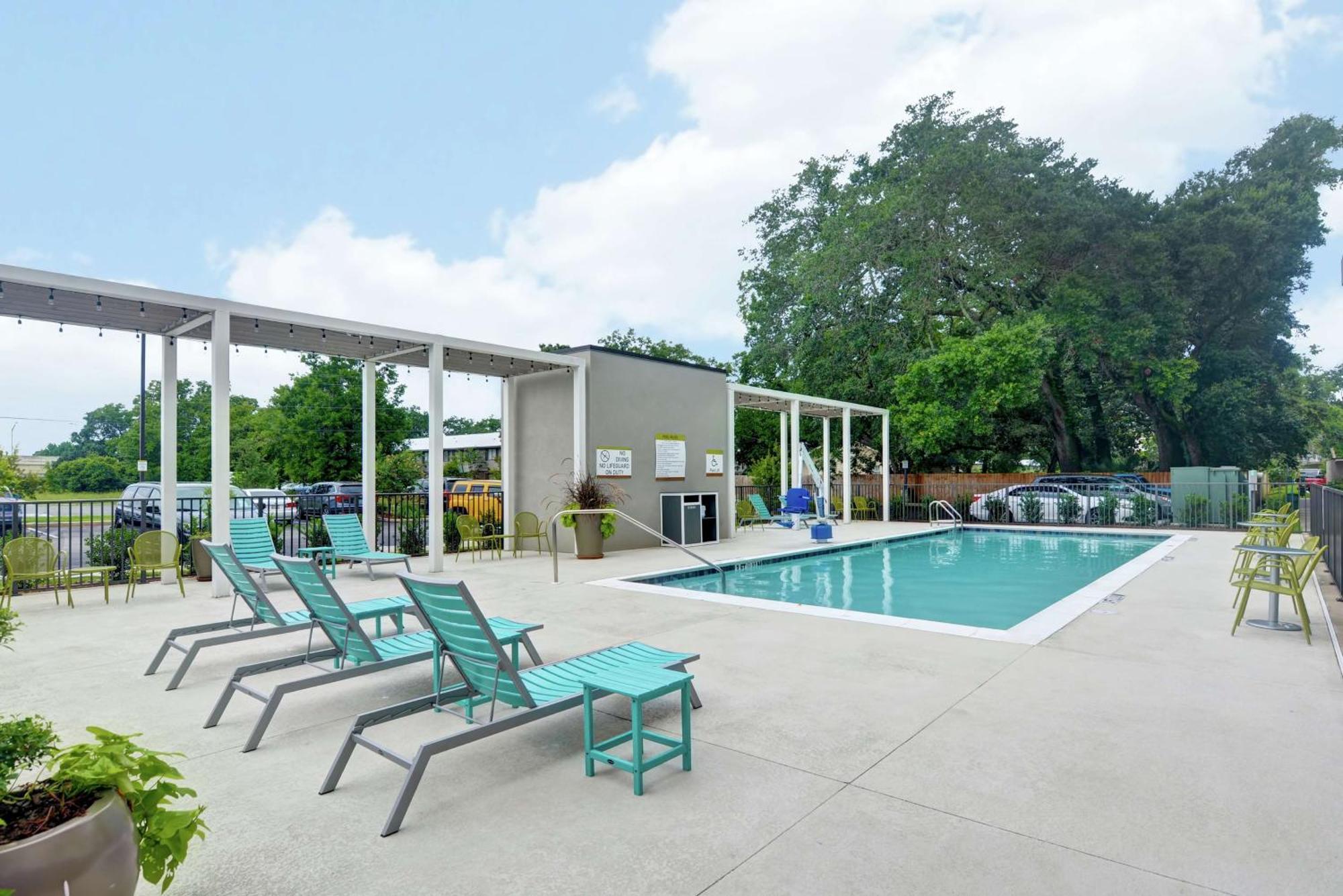 Home2 Suites Pensacola I-10 At North Davis Hwy Exteriör bild